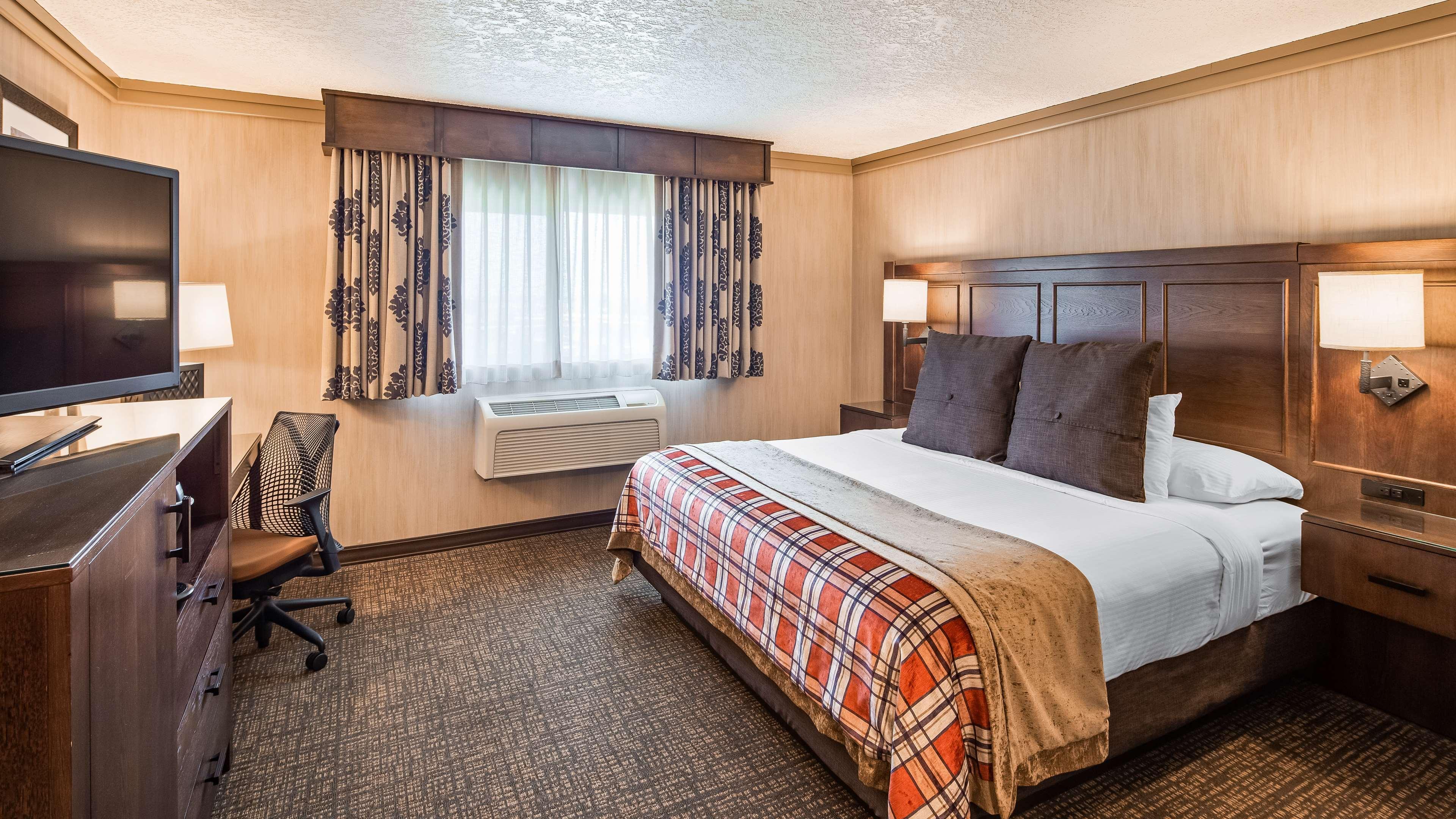 Best Western Plus Flathead Lake Inn And Suites Kalispell Exterior photo