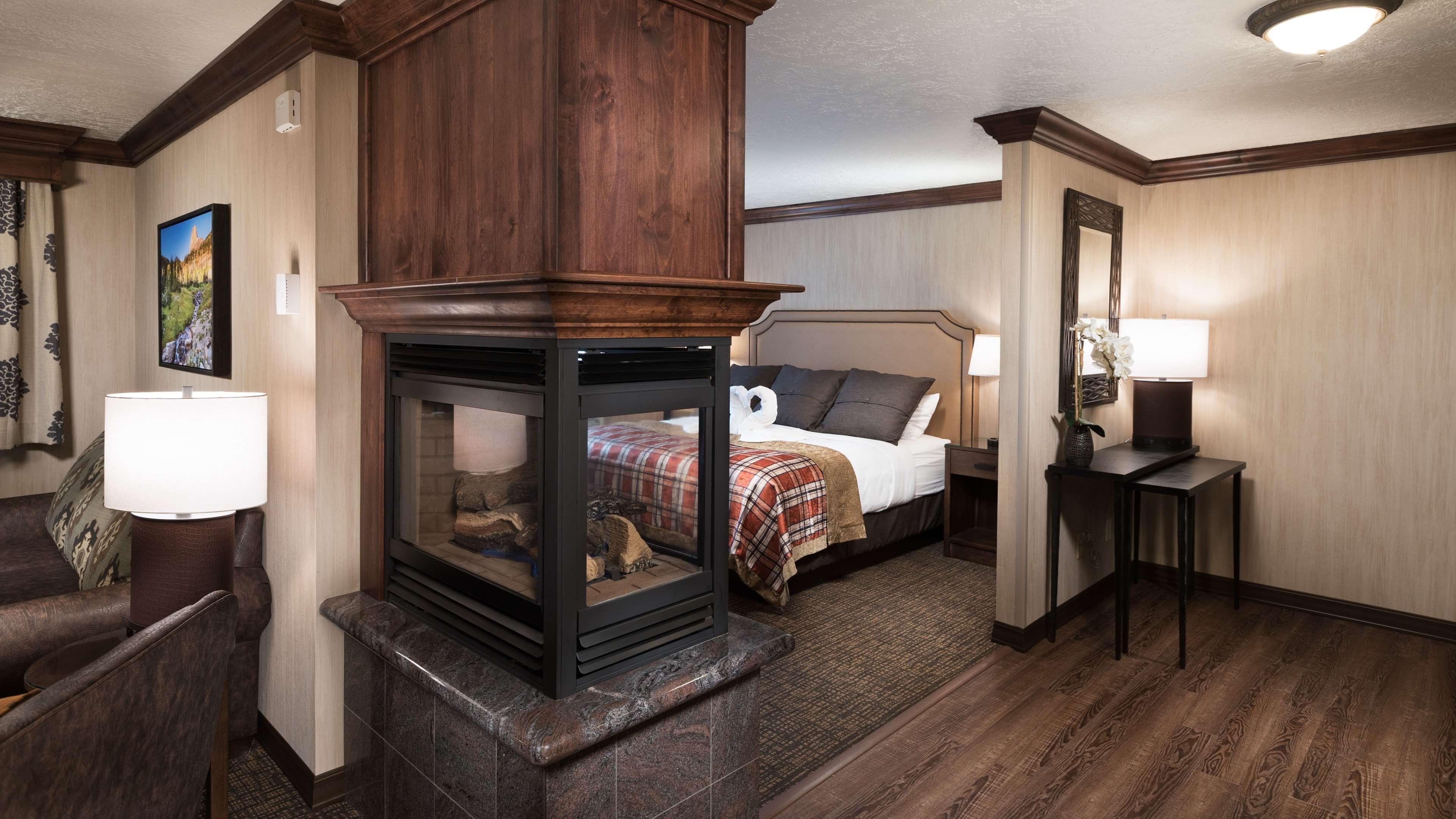 Best Western Plus Flathead Lake Inn And Suites Kalispell Exterior photo